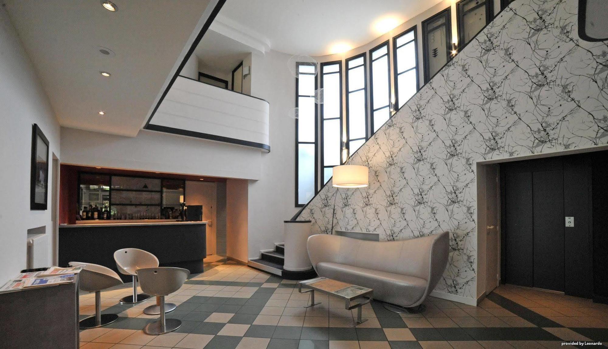 Logis Hotel Le Miramont Argelès-Gazost Exteriör bild